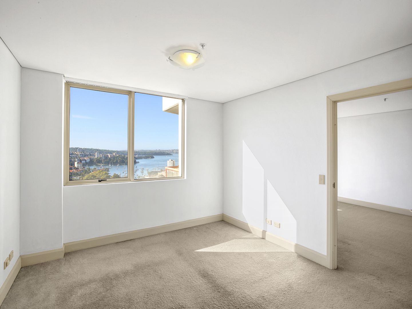 57/96 Alfred Street, Milsons Point NSW 2061, Image 2
