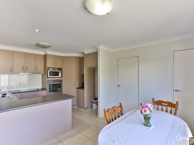 4/6 Salisbury Street, Darling Heights QLD 4350, Image 2