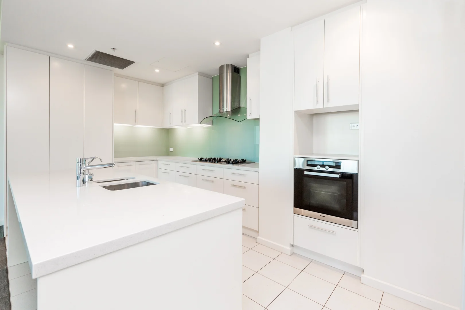 Additional image 4 of 705/61-69 Brougham Pl, North Adelaide SA 5006