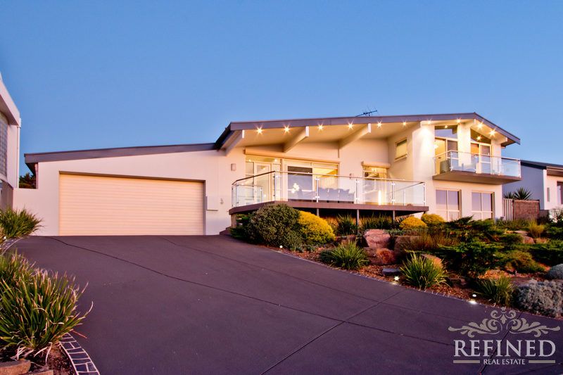 4 Heron Way, Hallett Cove SA 5158, Image 2