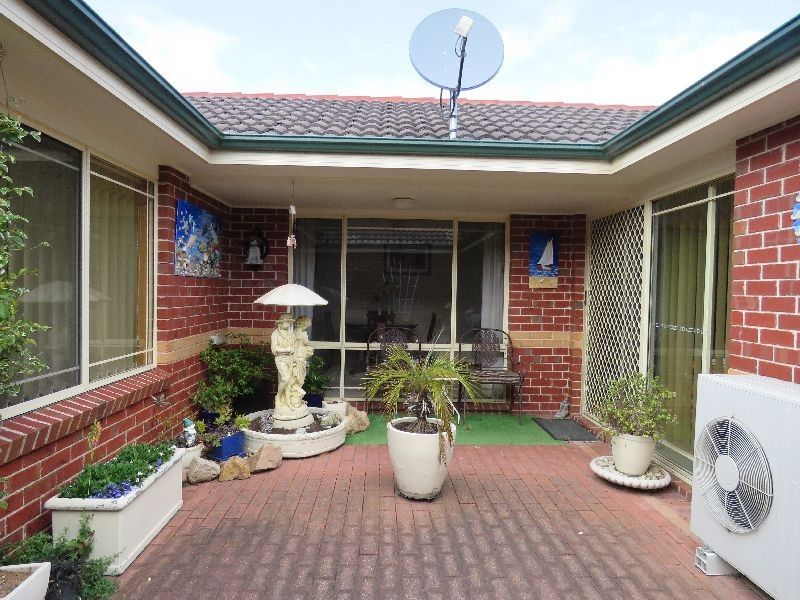 18/1-5 Canal Road, Paynesville VIC 3880, Image 1