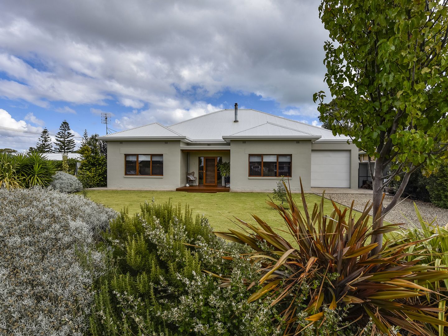 1 Gough Street, Kingston Se SA 5275, Image 1