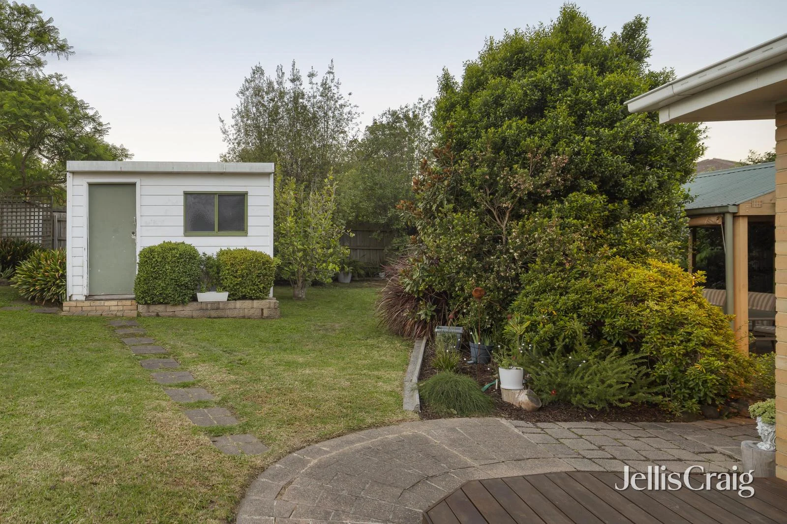 Additional image 10 of 24 Warren Road, Viewbank VIC 3084