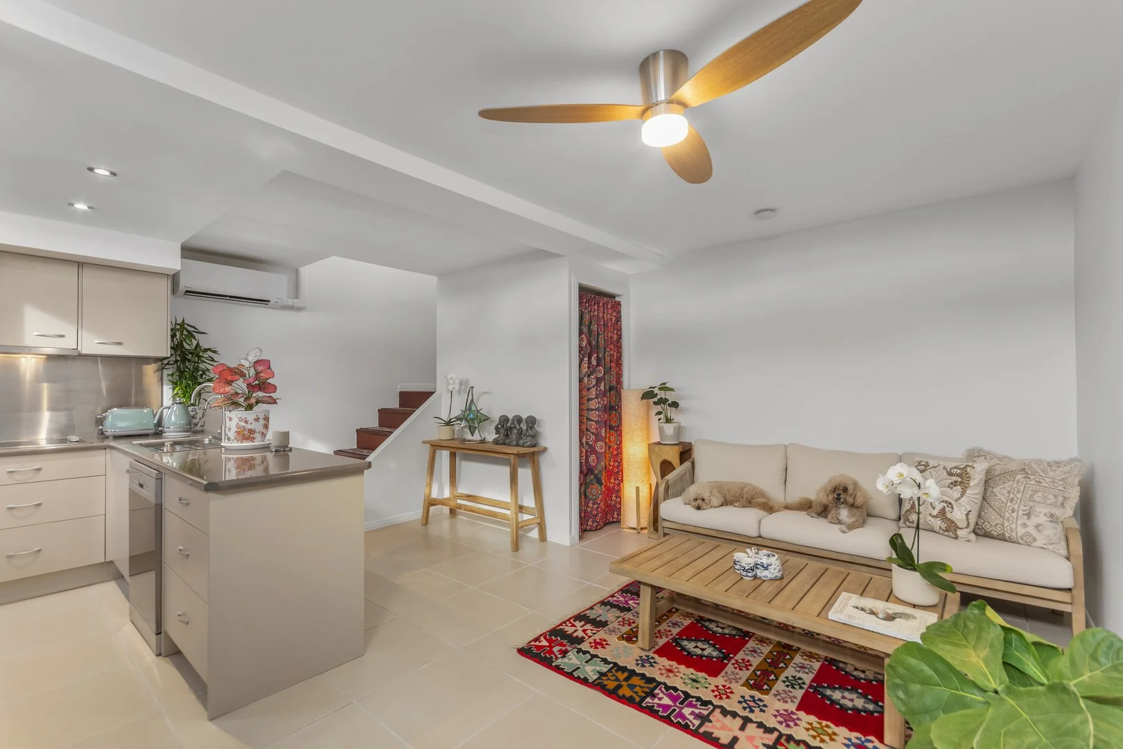 9/39 Cook Street, North Ward QLD 4810