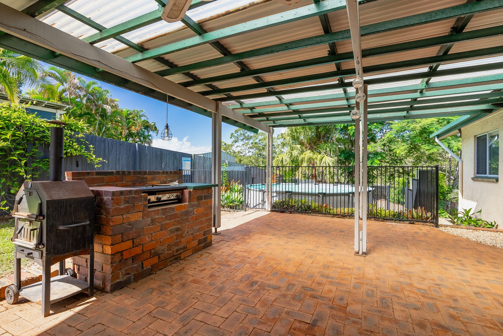 24 Murray Crescent, Nambour QLD 4560, Image 2