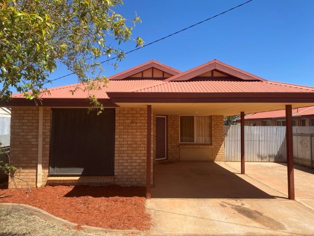 3 bedrooms House in 20A Wychitella Place SOUTH KALGOORLIE WA, 6430