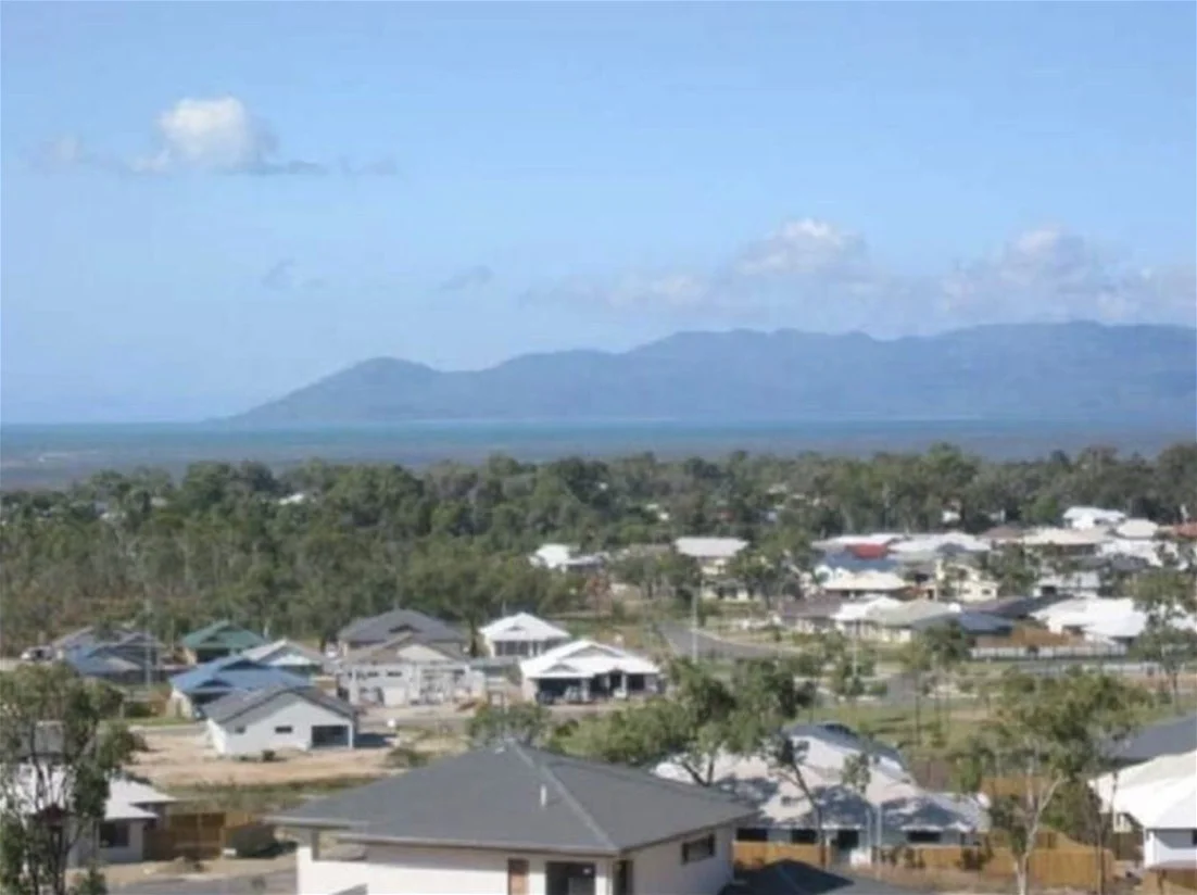 130 Goicoechea Drive, Bushland Beach QLD 4818