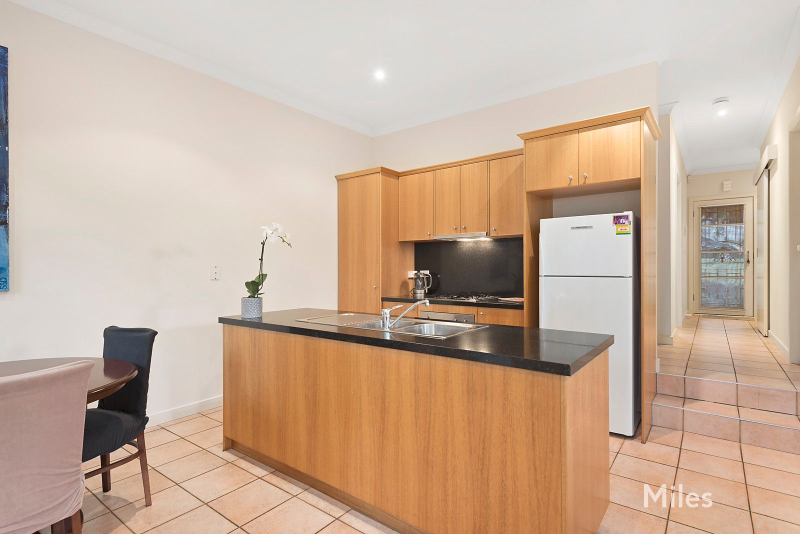 6 Manton Street, Heidelberg VIC 3084, Image 2