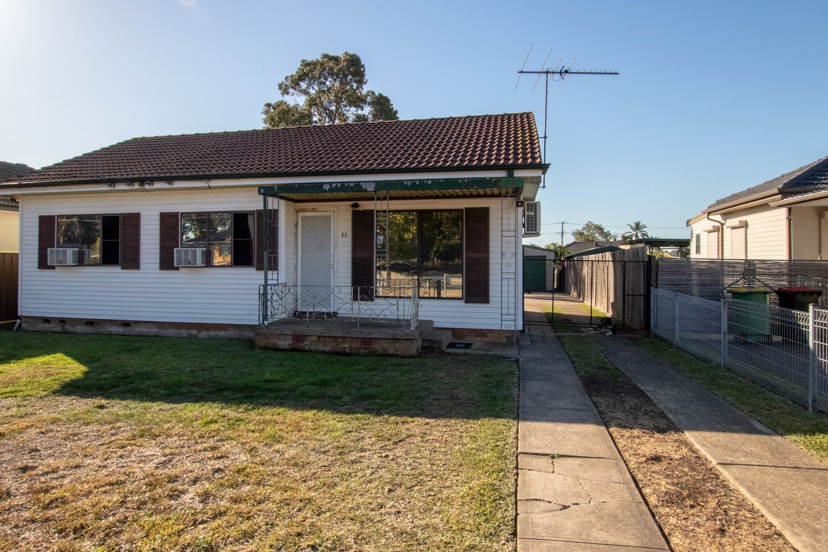 13 Galton Street, Smithfield NSW 2164