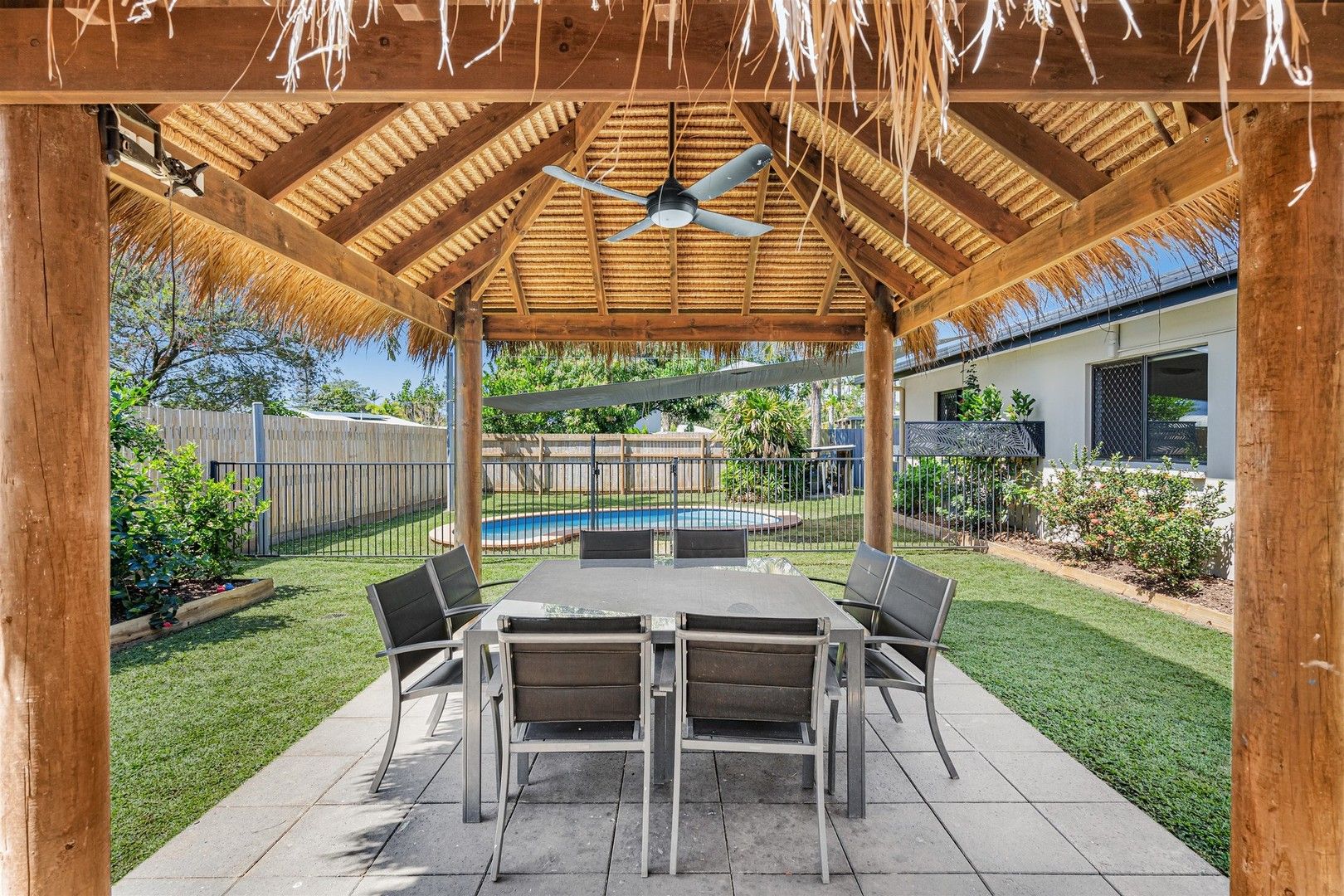 4 bedrooms House in 14 Ixora Court MOOROOBOOL QLD, 4870