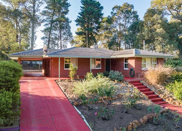 9 Reddy Avenue, Mundaring WA 6073