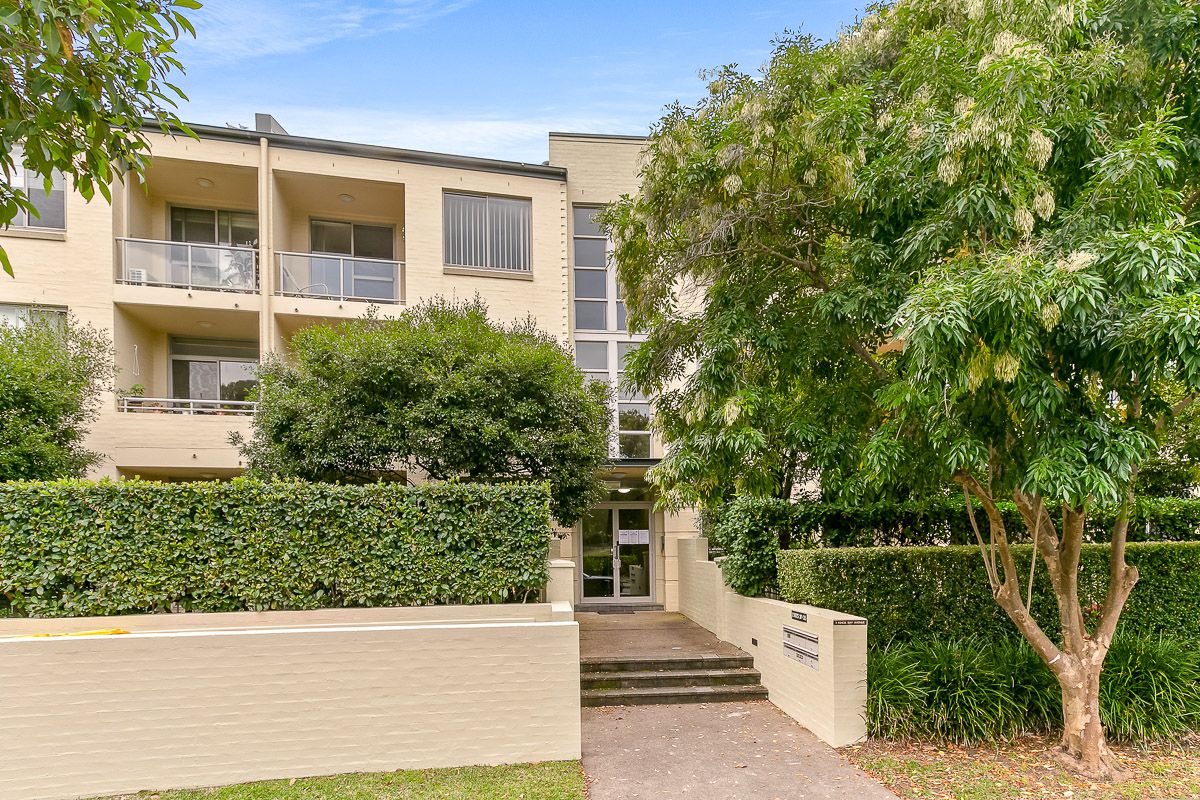 33/1 Kings Bay Avenue, Five Dock NSW 2046, Image 2