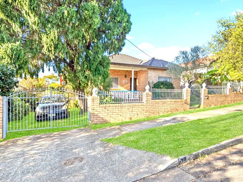 3 bedrooms House in 52 Dennis Street LAKEMBA NSW, 2195