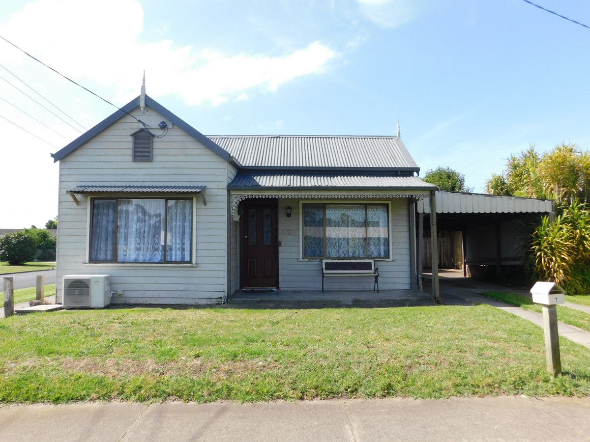3 bedrooms House in 7 Cunninghame Street SALE VIC, 3850