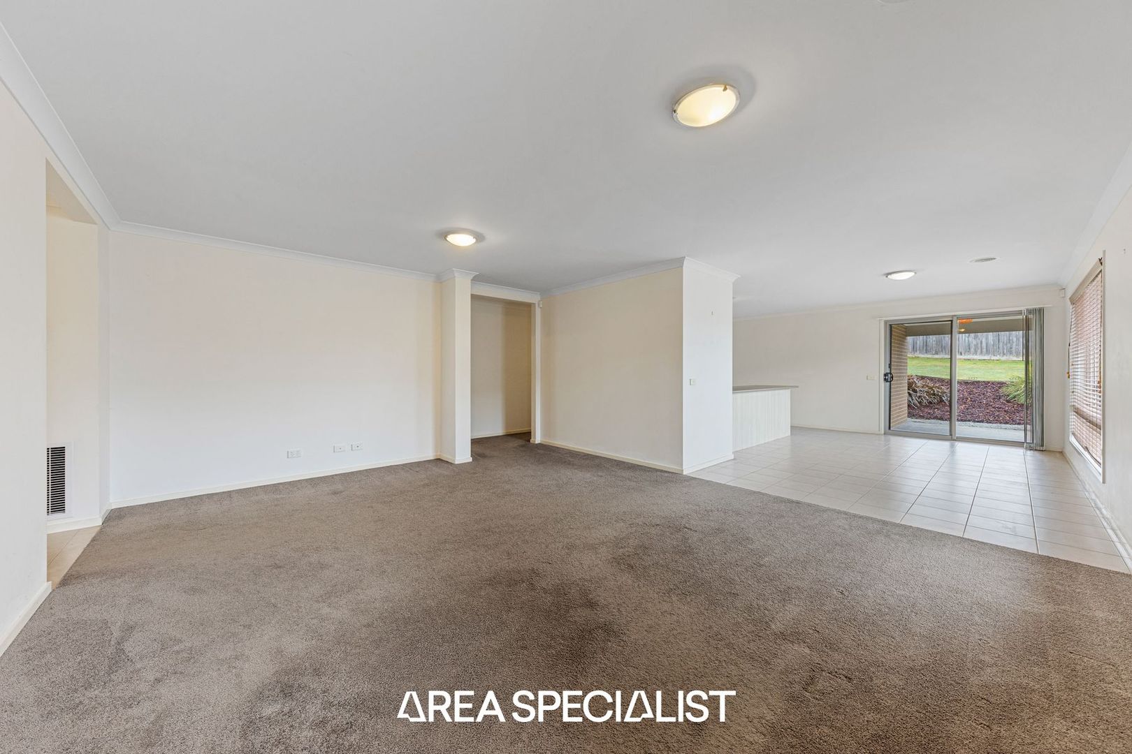 6 Bronte Court, Drouin VIC 3818 House For Rent Domain