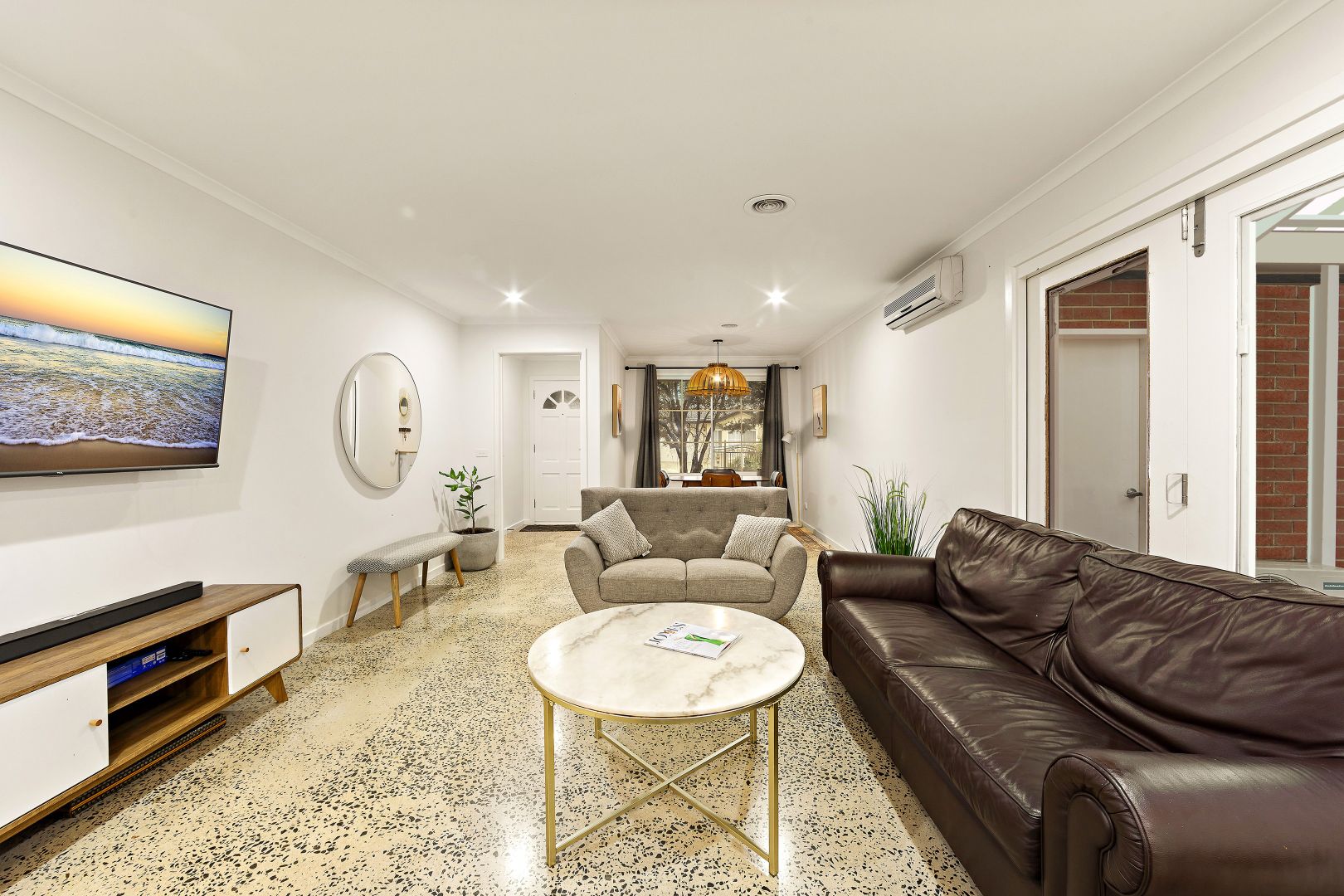 2 Kutcher Court, Sunshine West VIC 3020, Image 2