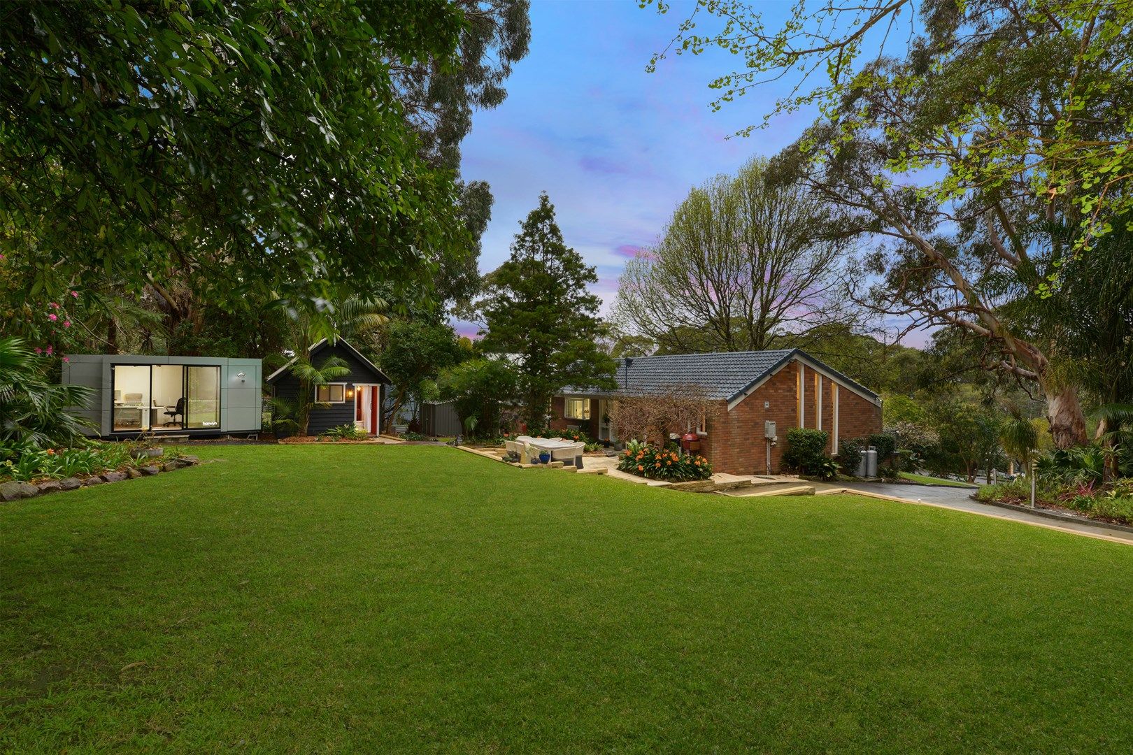 64 Buttenshaw Drive, Coledale NSW 2515, Image 2