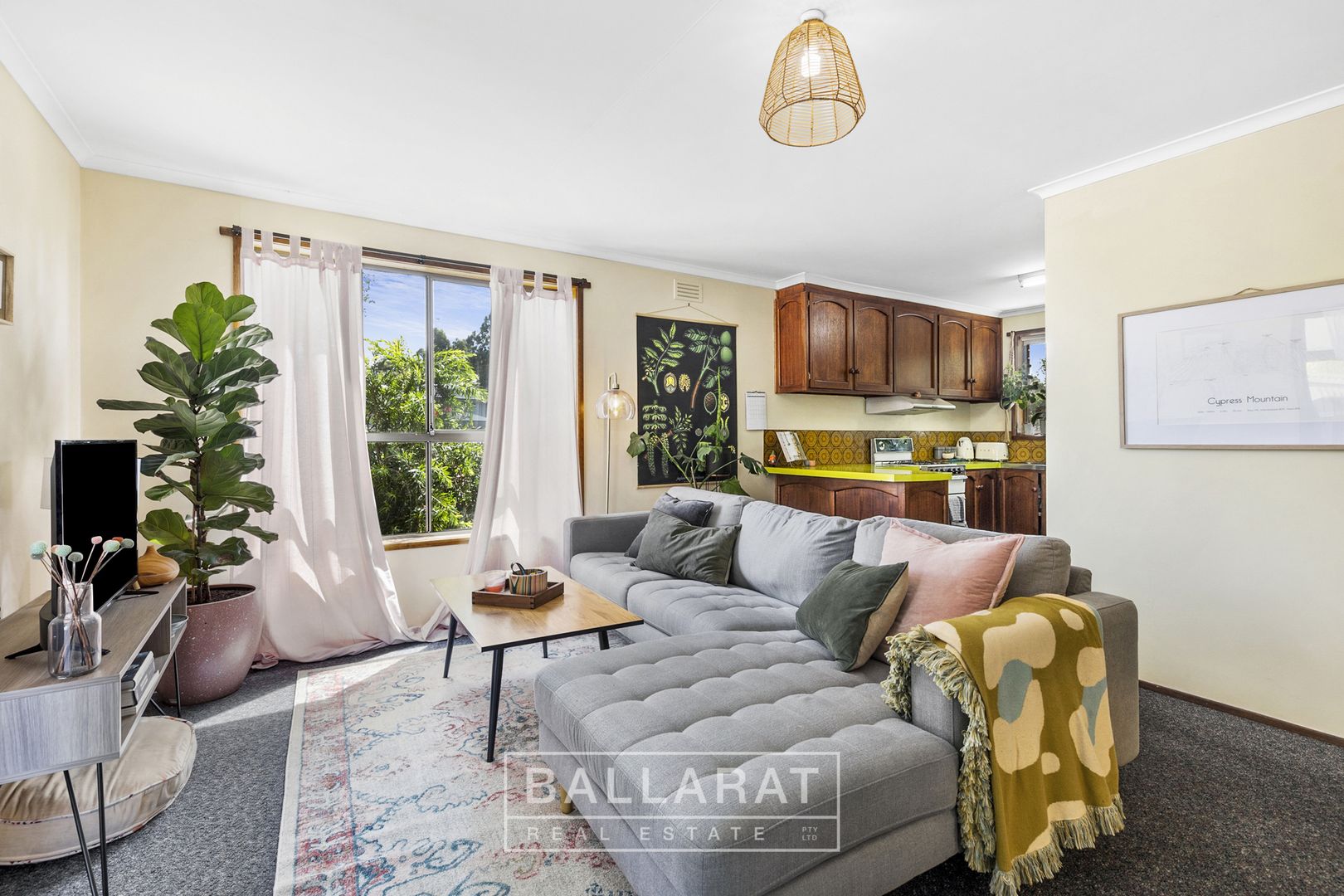 1/14 Recreation Road, Mount Clear VIC 3350, Image 1