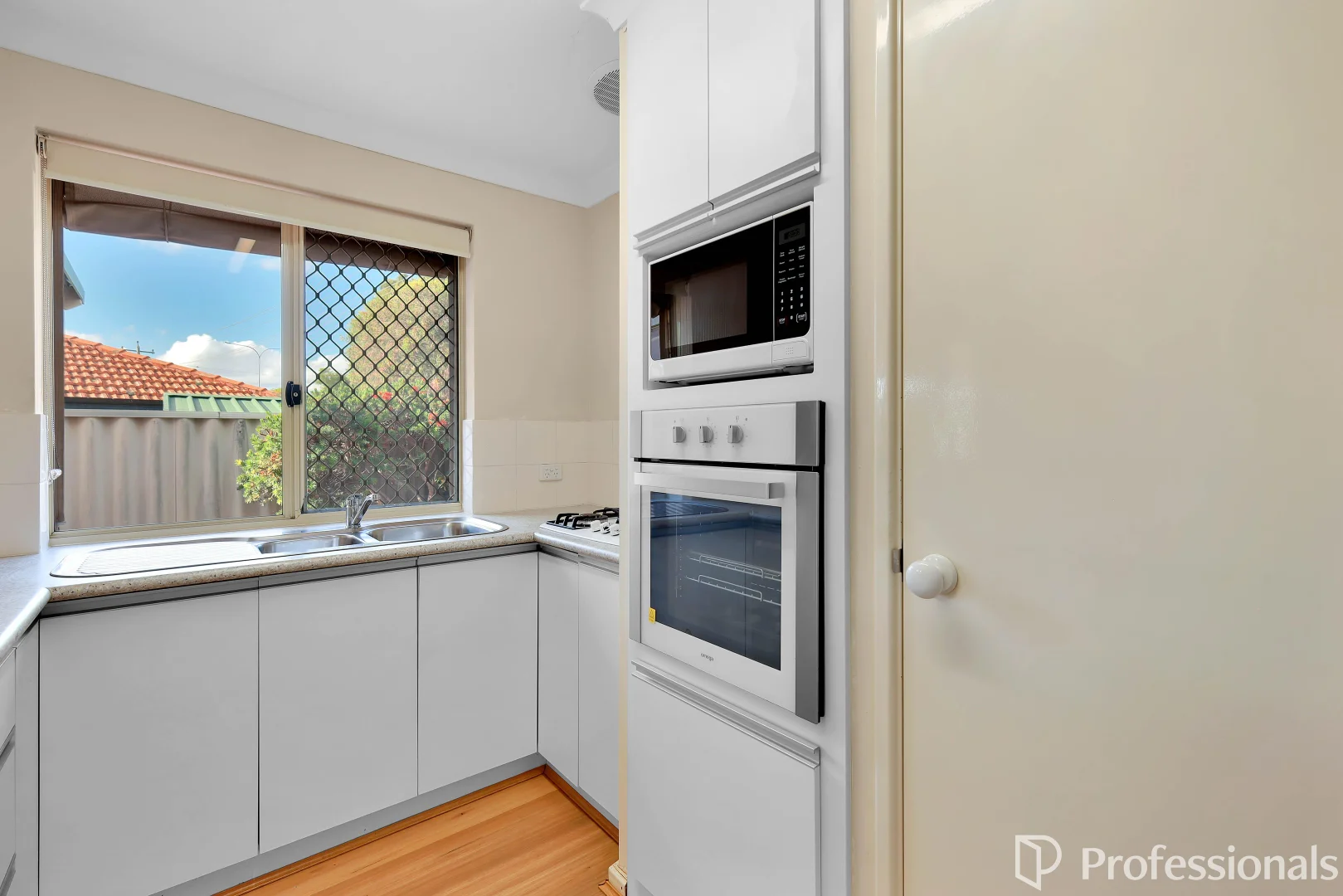 Additional image 10 of 4/24-26 Colkirk Way, Willetton WA 6155