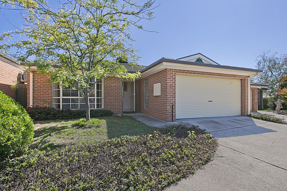 2/11 Monaghan Place, Nicholls ACT 2913, Image 0