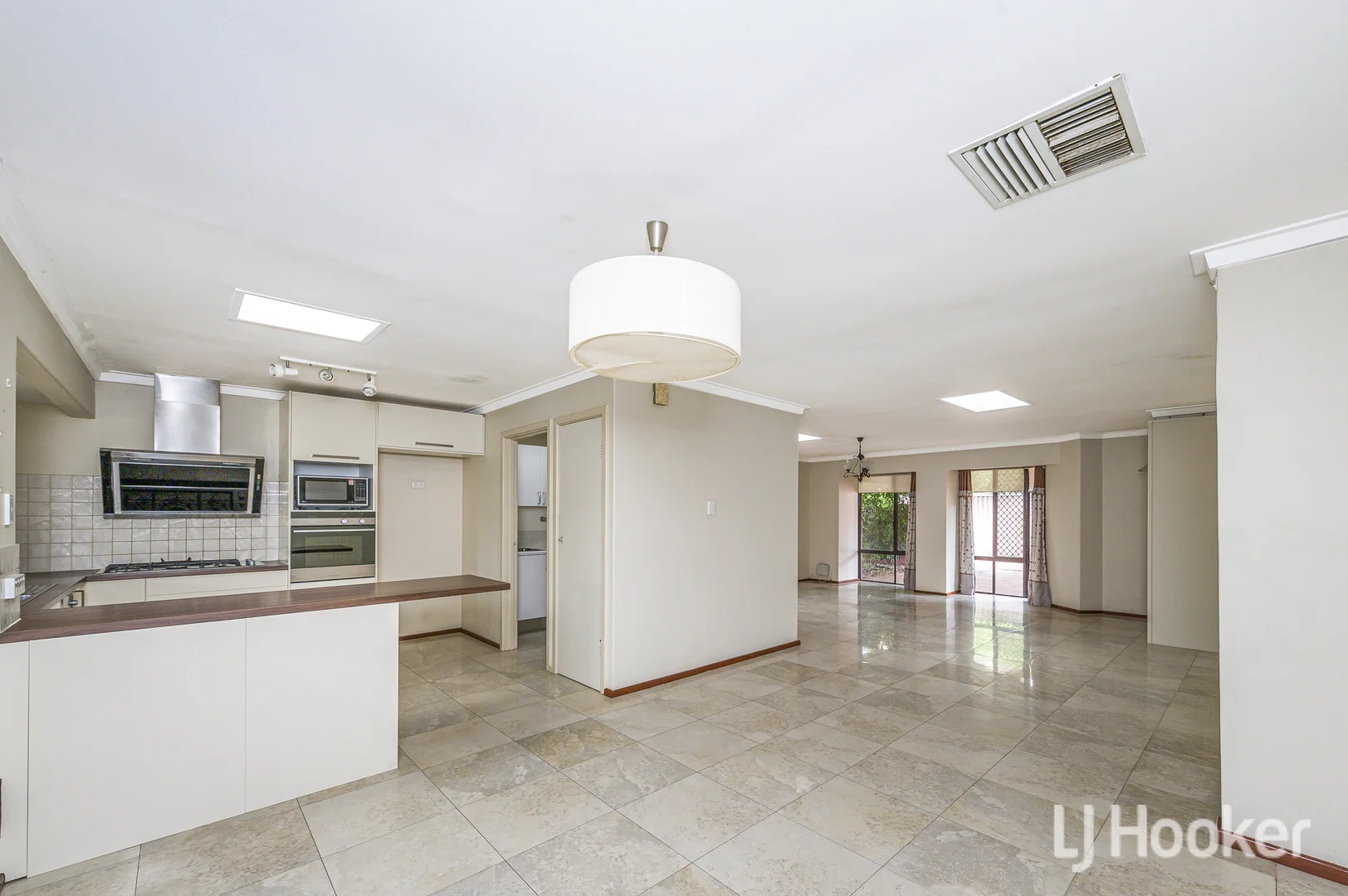 Additional image 7 of 2/61 Connelly Way, Booragoon WA 6154