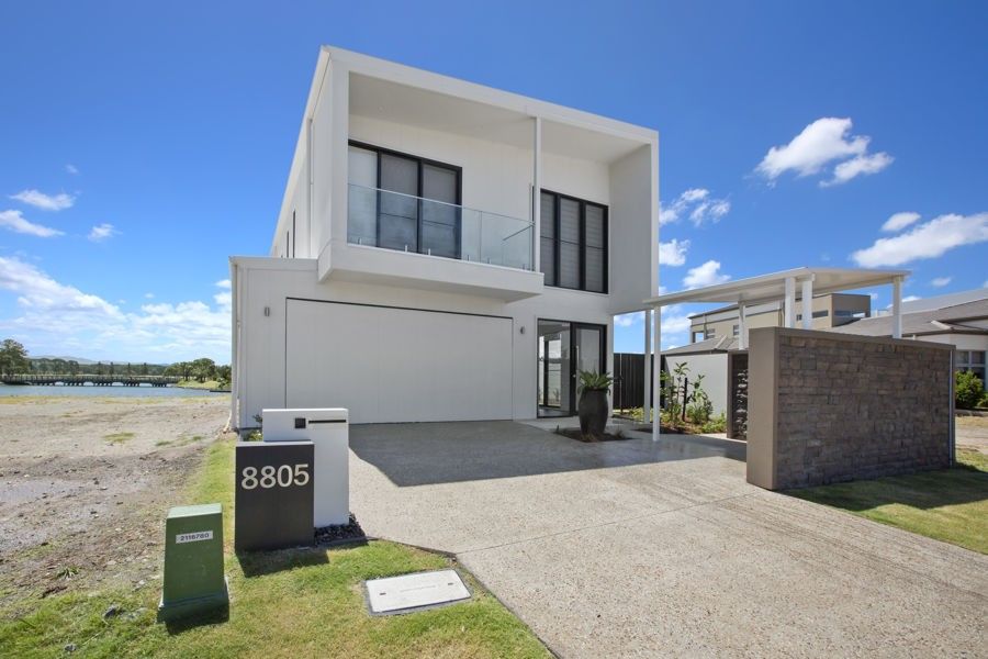 8805 The Point Circuit, Sanctuary Cove QLD 4212, Image 2