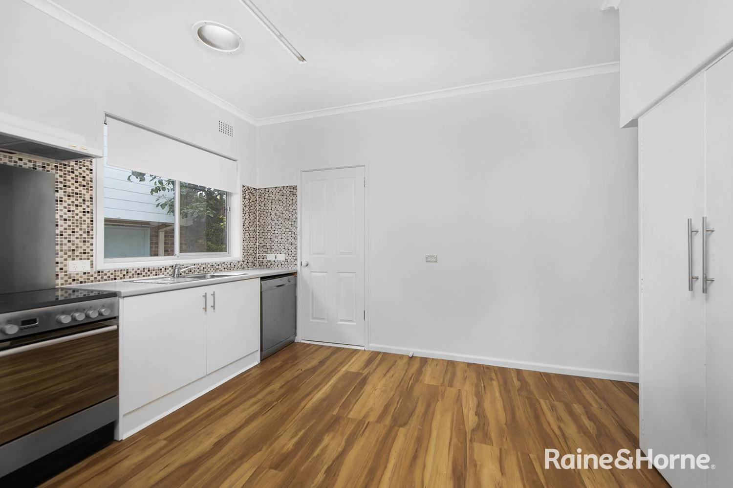 Additional image 6 of 11 Thompson Street, Belmont South NSW 2280