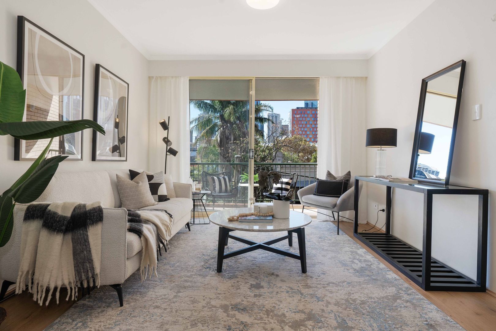 2 bedrooms Apartment / Unit / Flat in 18/333 Bulwara Road ULTIMO NSW, 2007