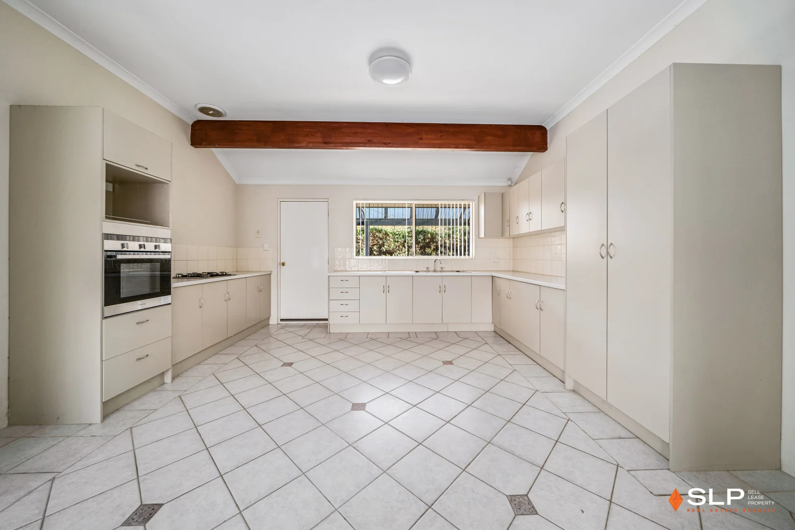 Additional image 3 of 30 Combewood Loop, Carramar WA 6031