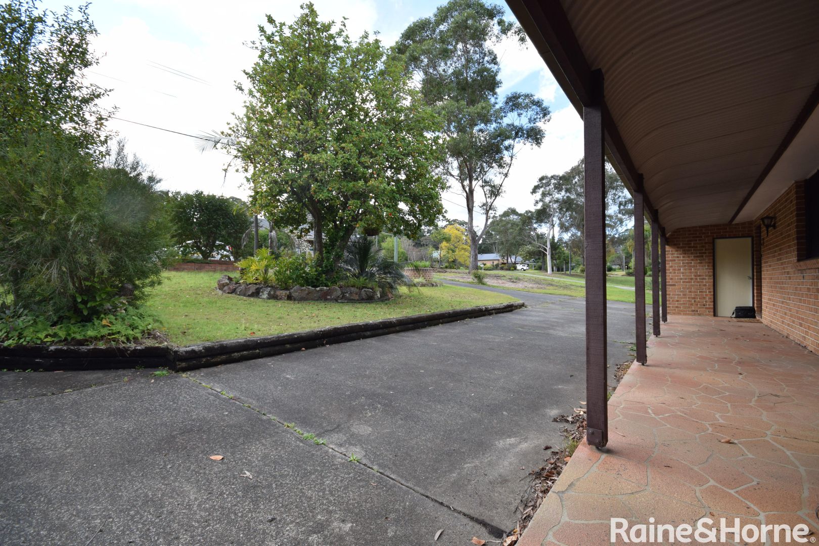 33 Lochaven Drive, Bangalee NSW 2541, Image 2