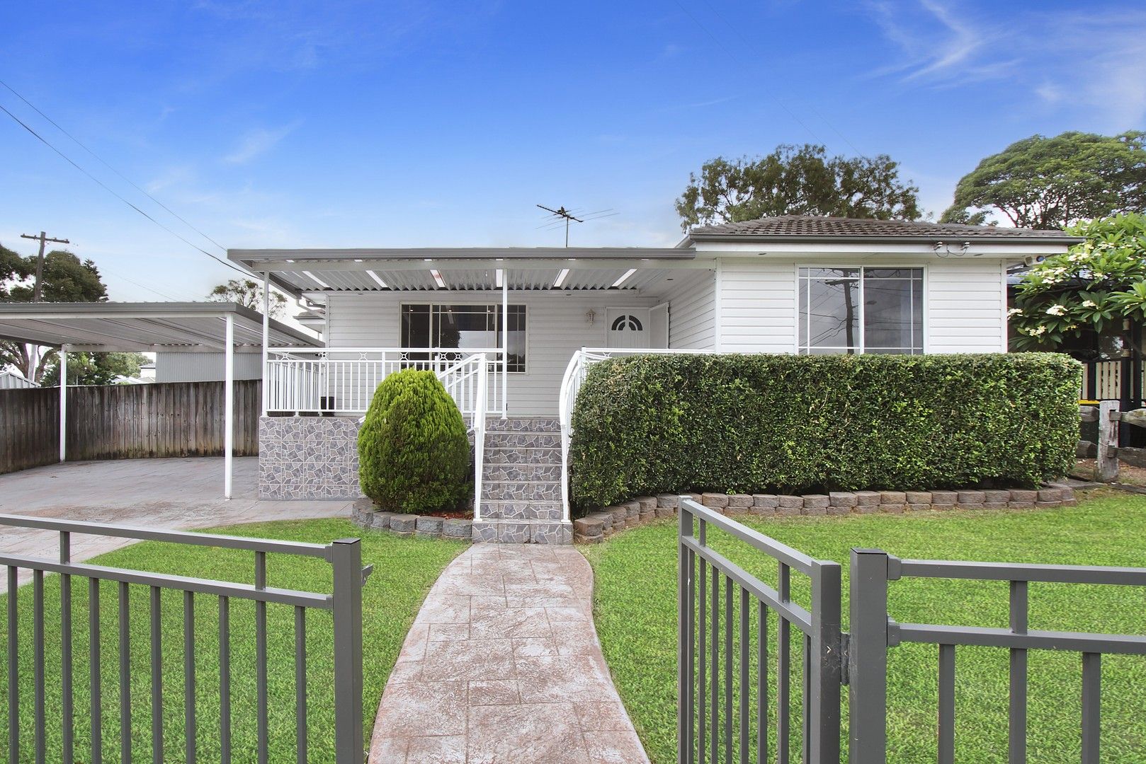 30 Crayford Crescent, Mount Pritchard NSW 2170, Image 0