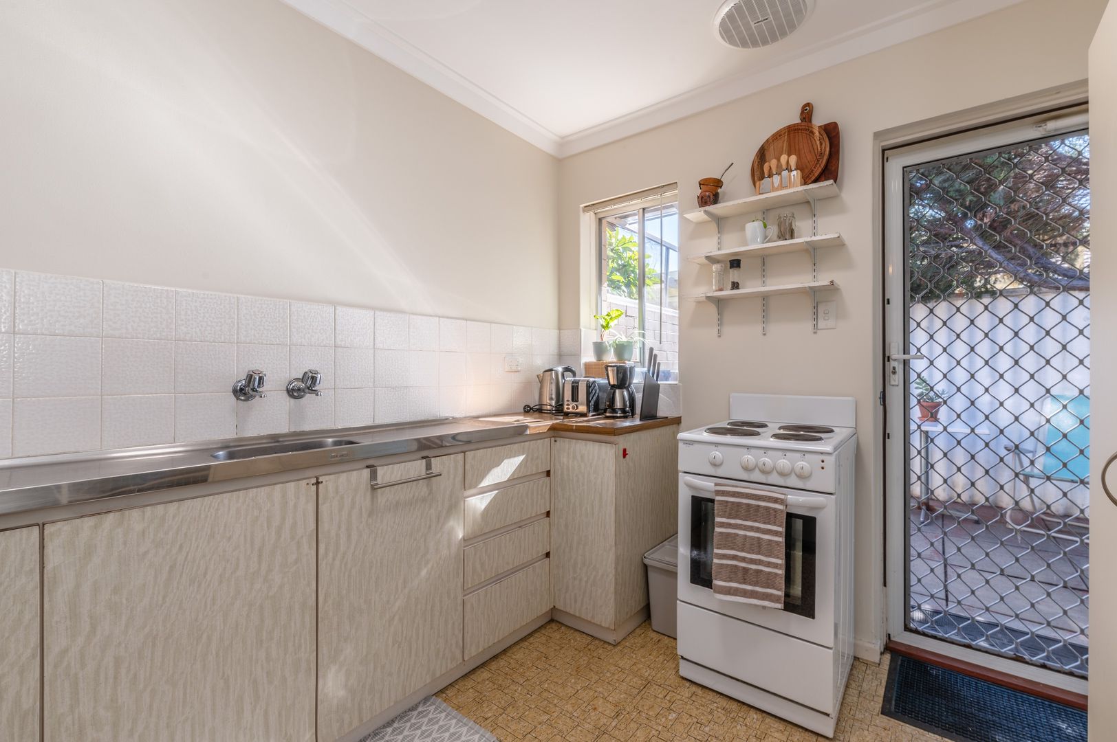 7/59-61 Waterloo Street, Joondanna WA 6060, Image 2