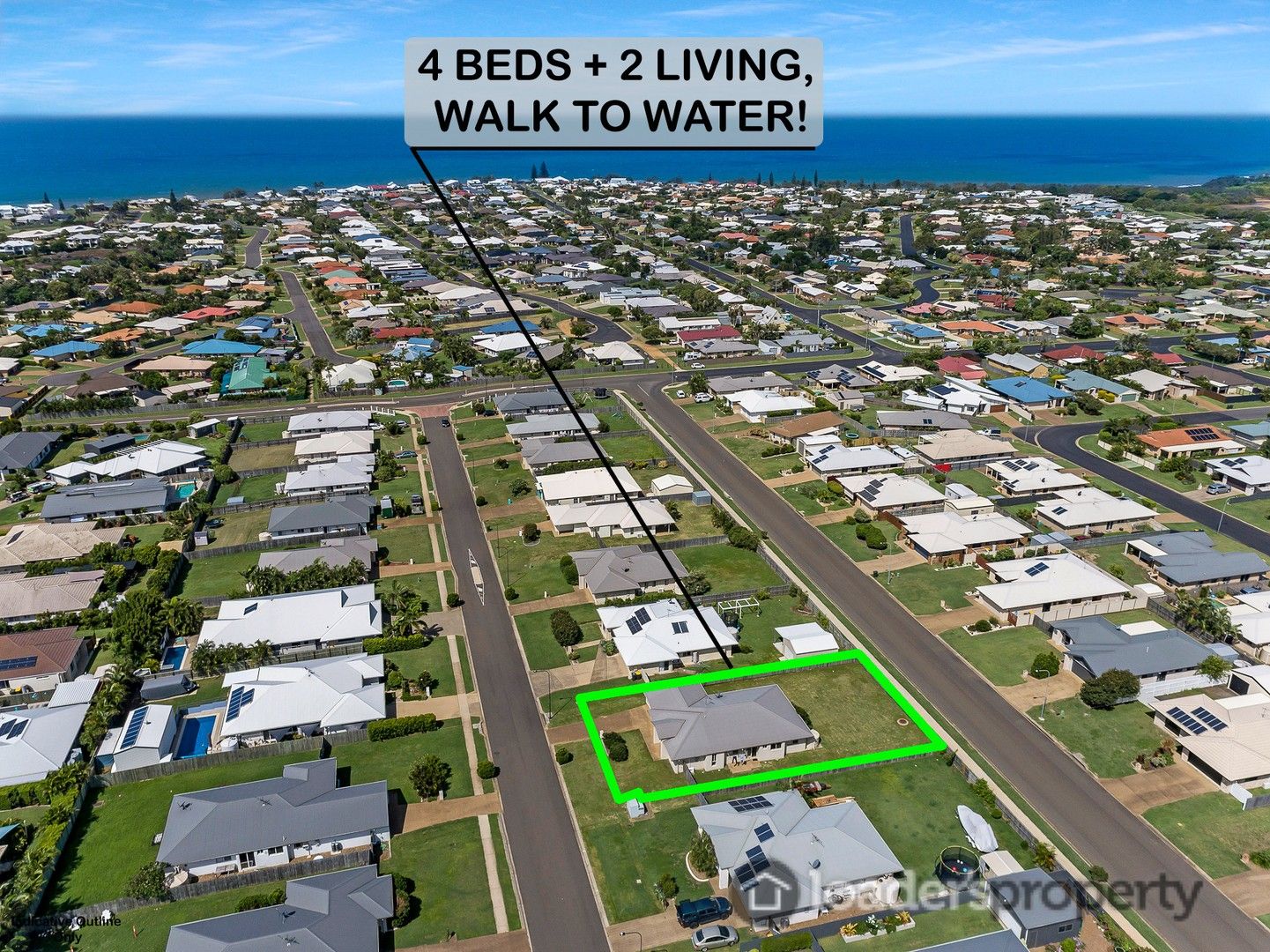 4 bedrooms House in 15 Firefly St BARGARA QLD, 4670