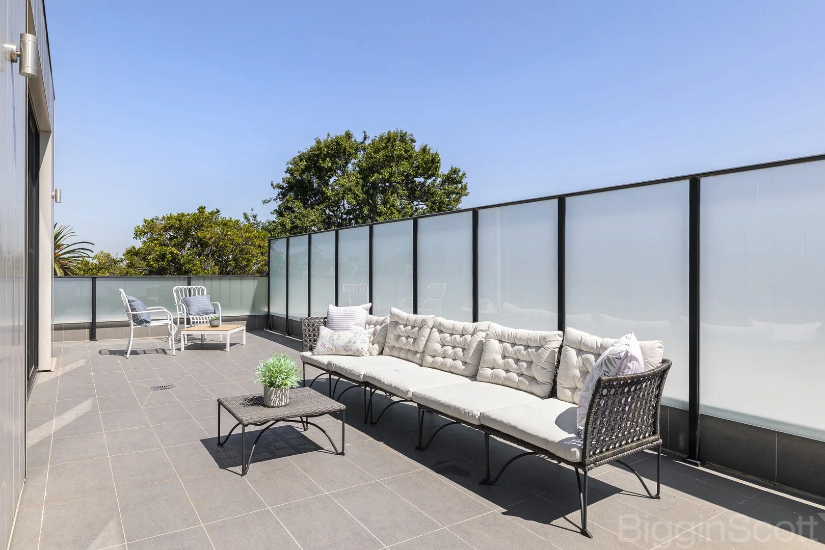 201/38a Lansdowne Road, St Kilda East VIC 3183