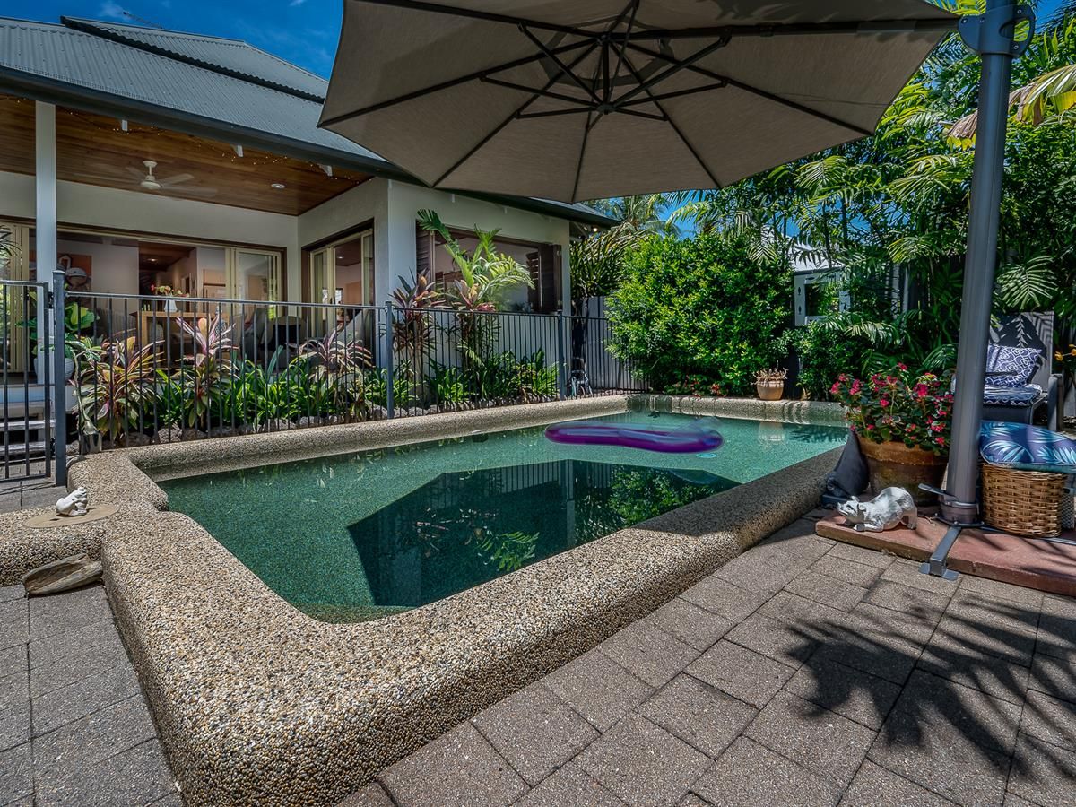 8 Oliva Street, Palm Cove QLD 4879, Image 2