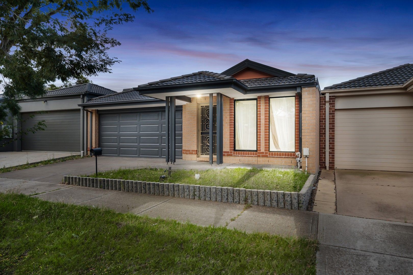 3 bedrooms House in 34 Annecy Boulevard PLUMPTON VIC, 3335