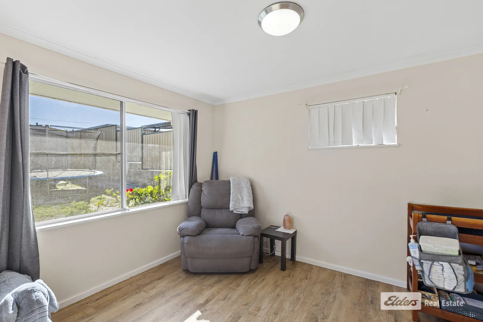 Image 16