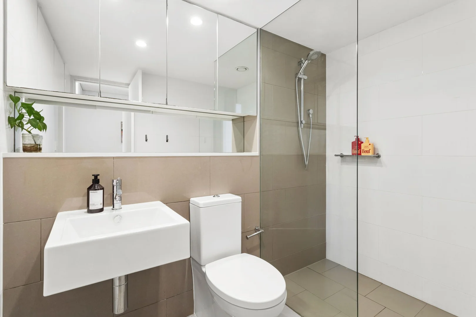 Additional image 11 of 16 Gantry Lane, Camperdown NSW 2050