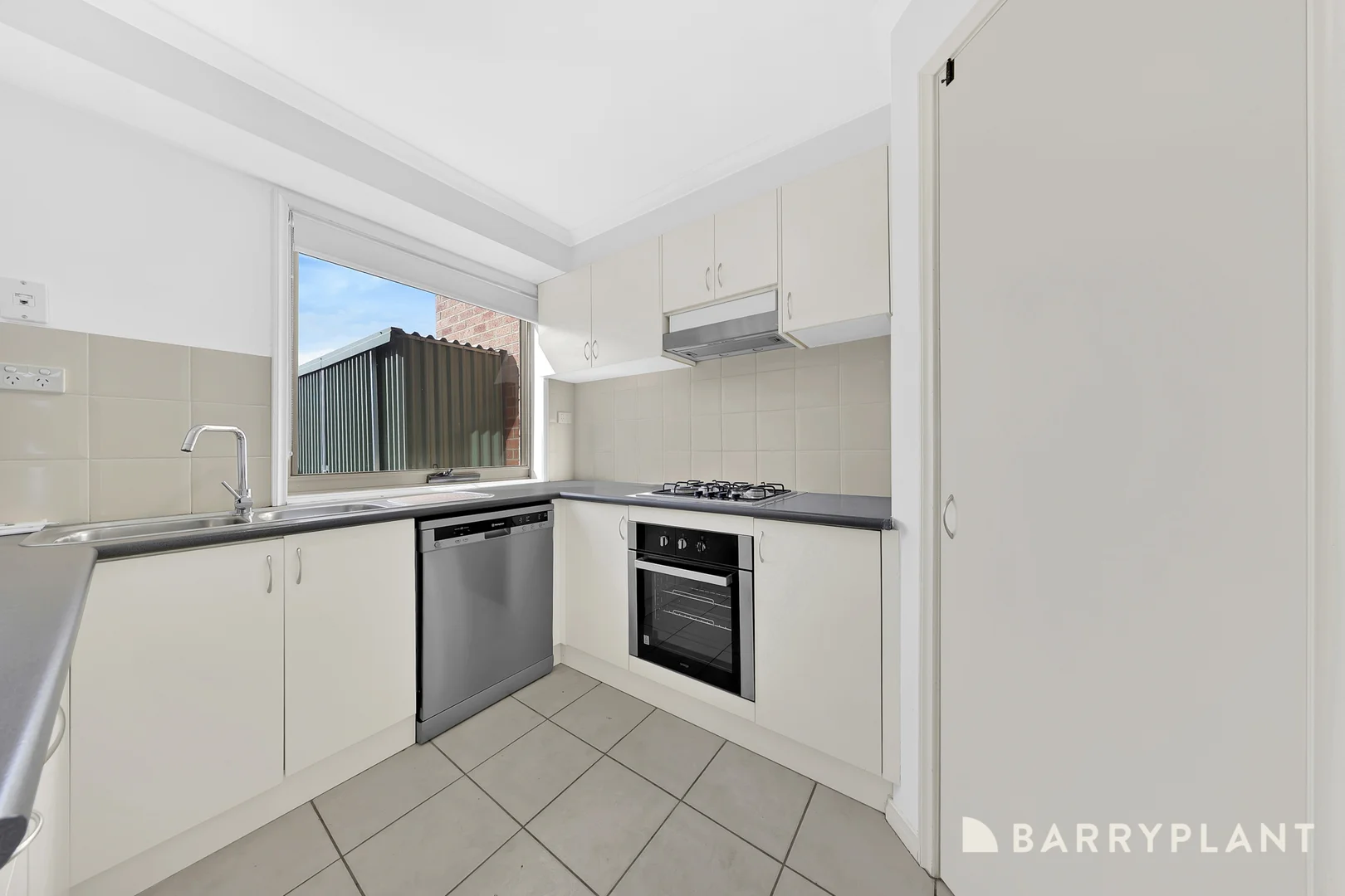 Additional image 2 of 37/292 Mckimmies Road, Mill Park VIC 3082