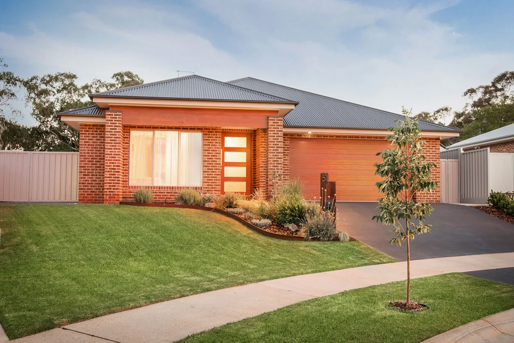 Primary image of 51 Ponting Way, Baranduda VIC 3691