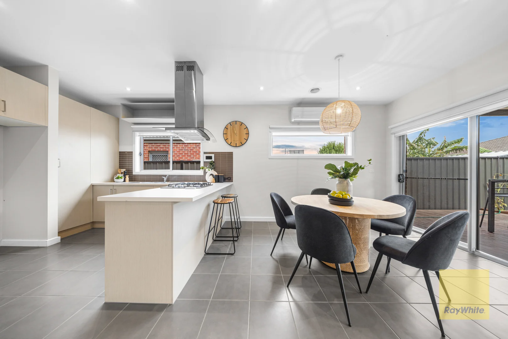 Additional image 11 of 5 Amberley Gardens, Derrimut VIC 3026