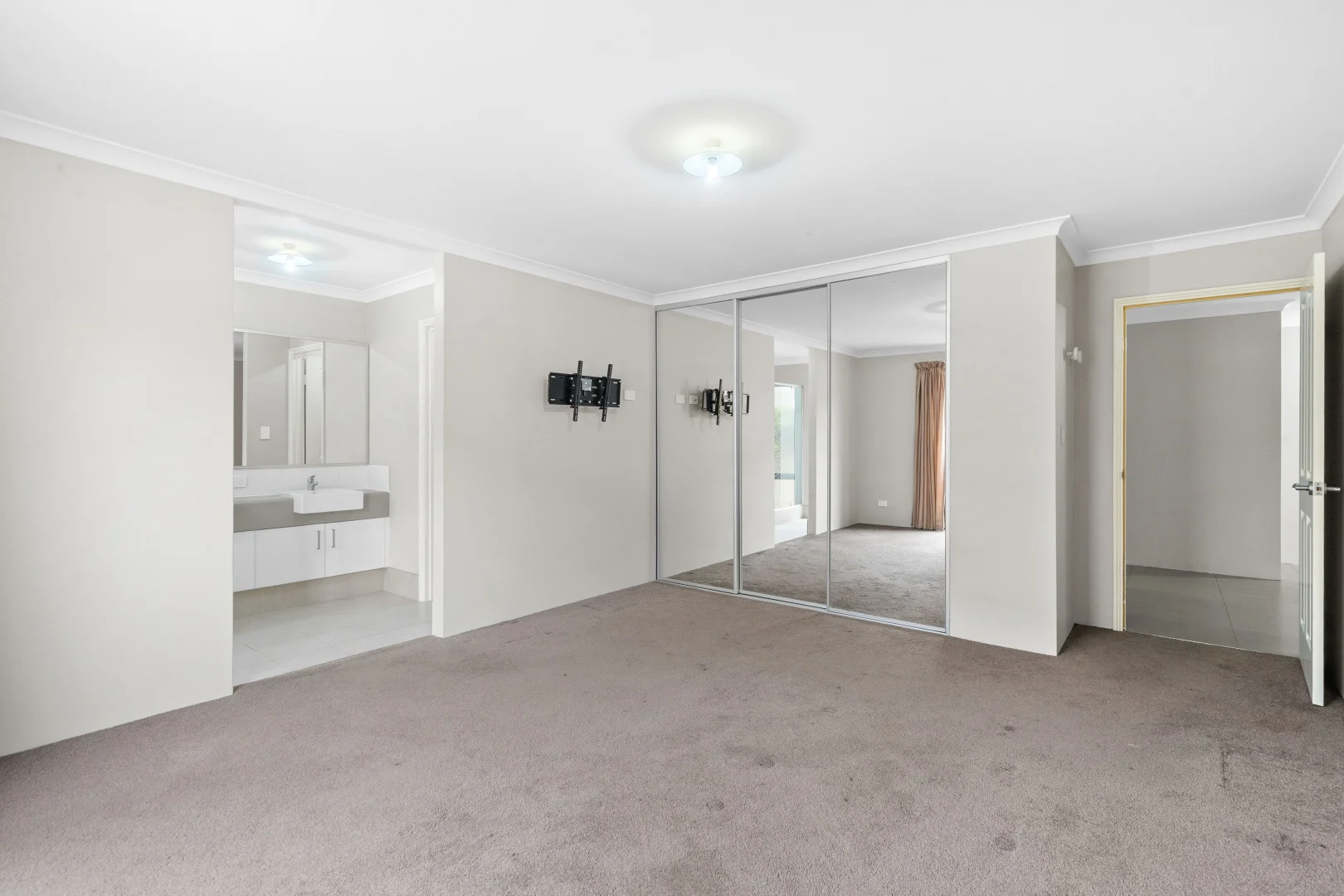 Additional image 17 of 28 Ashwood Parkway, Lakelands WA 6180