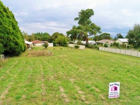 42-44 Vernon Street, Guyra NSW 2365, Image 2