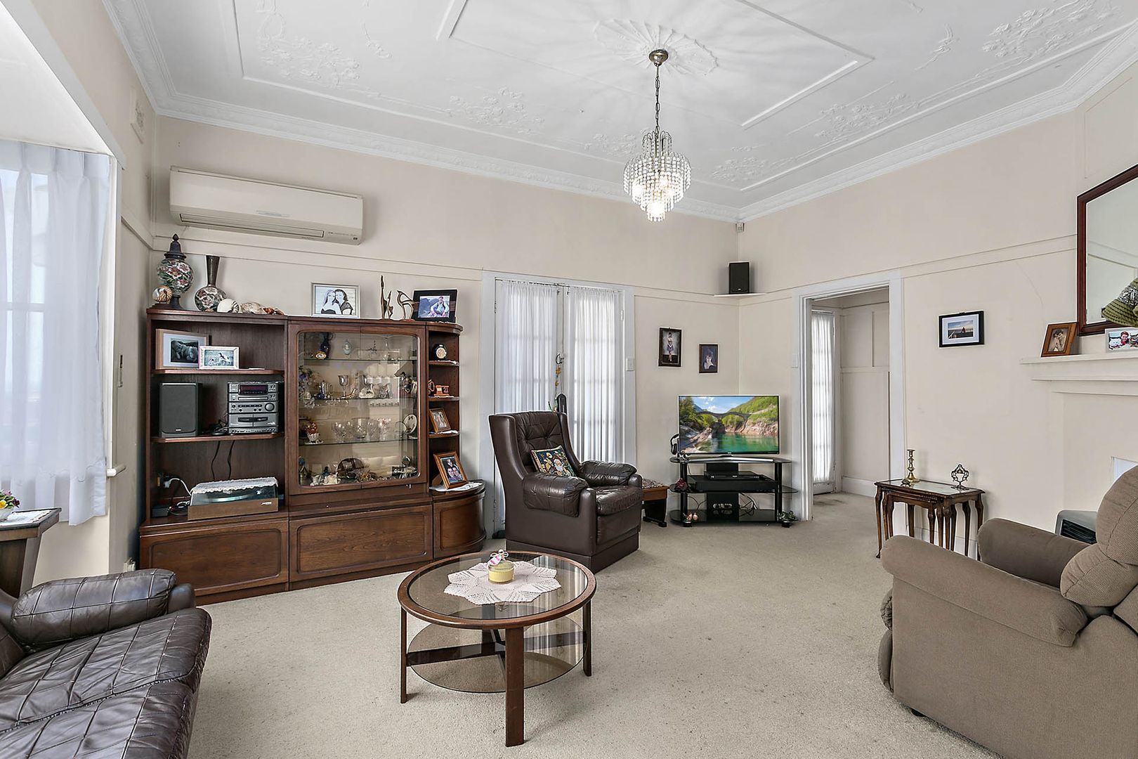 18 Mckenzie Avenue, Wollongong NSW 2500, Image 1