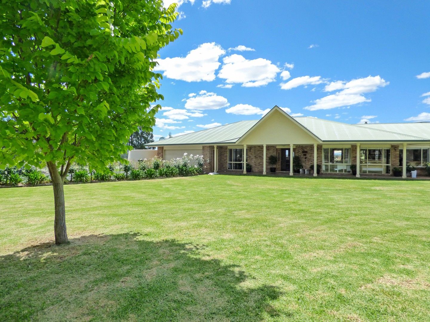 7 bedrooms House in 14L Angle Park Road DUBBO NSW, 2830