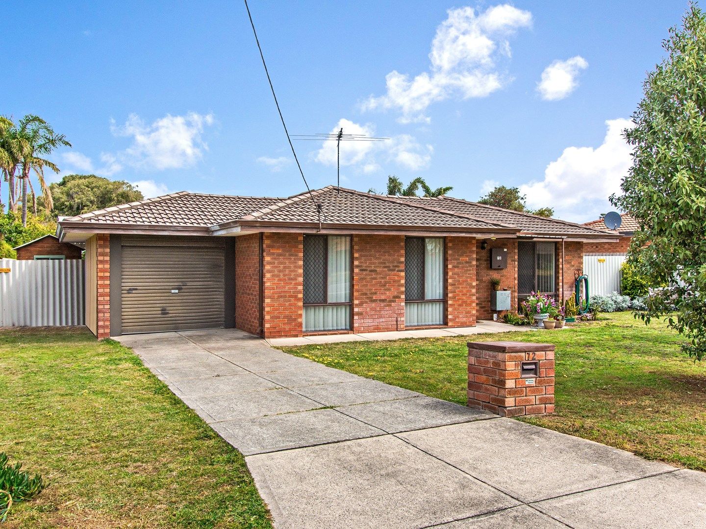 72 Willmott Dr, Cooloongup WA 6168, Image 0