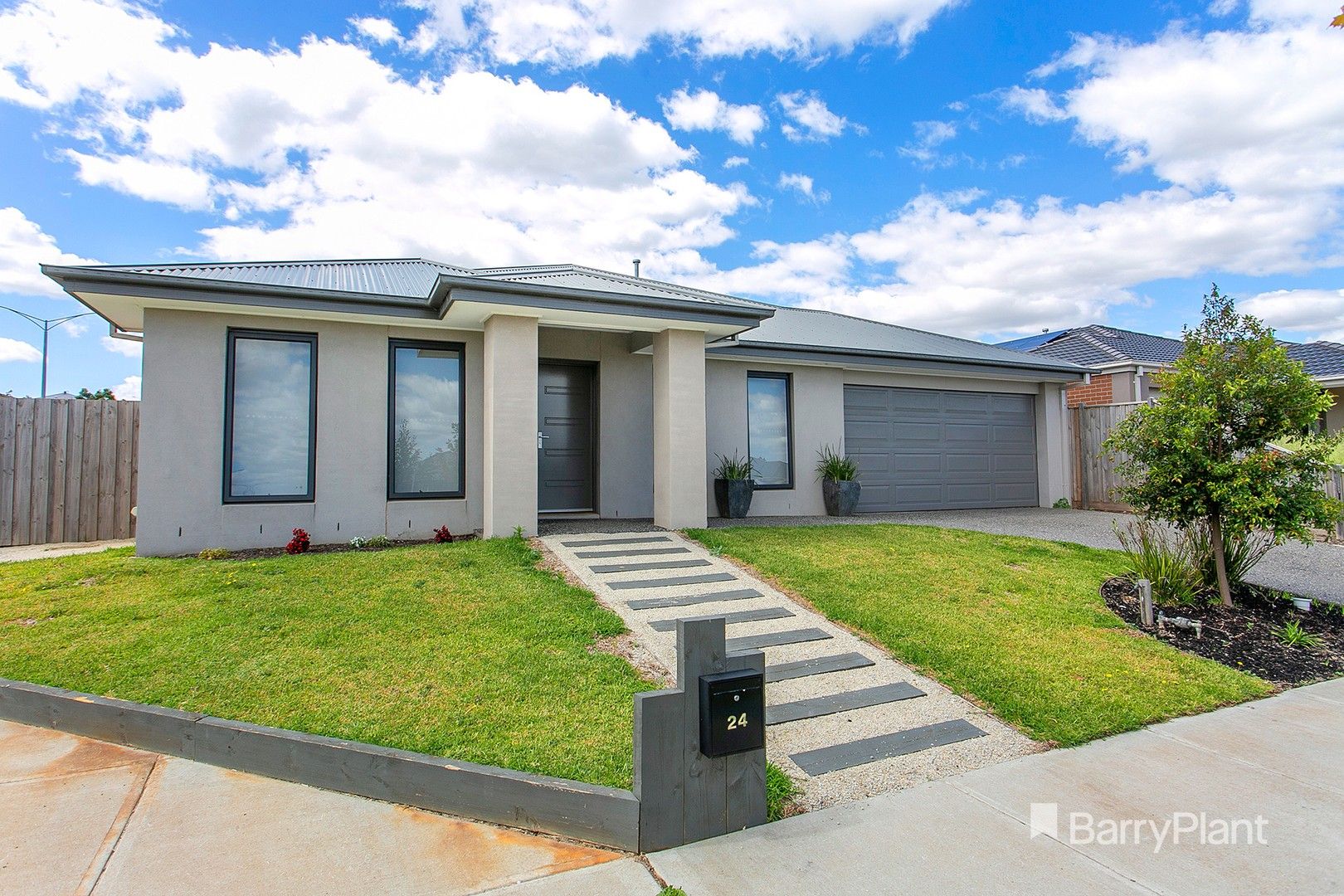 1 Kakoura Street, Drouin VIC 3818 House For Rent Domain