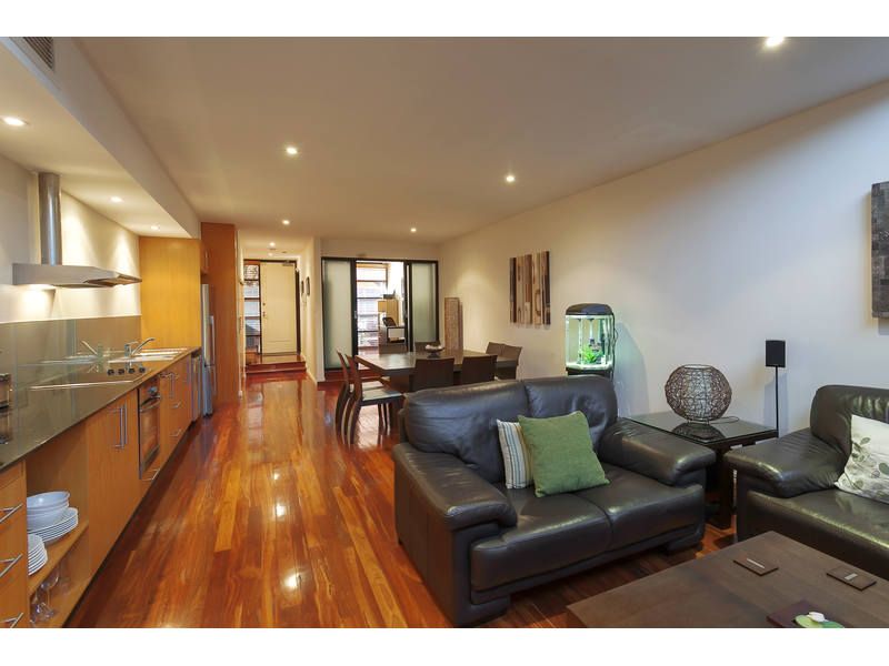 15/401 Oxford Street, MOUNT HAWTHORN WA 6016, Image 2