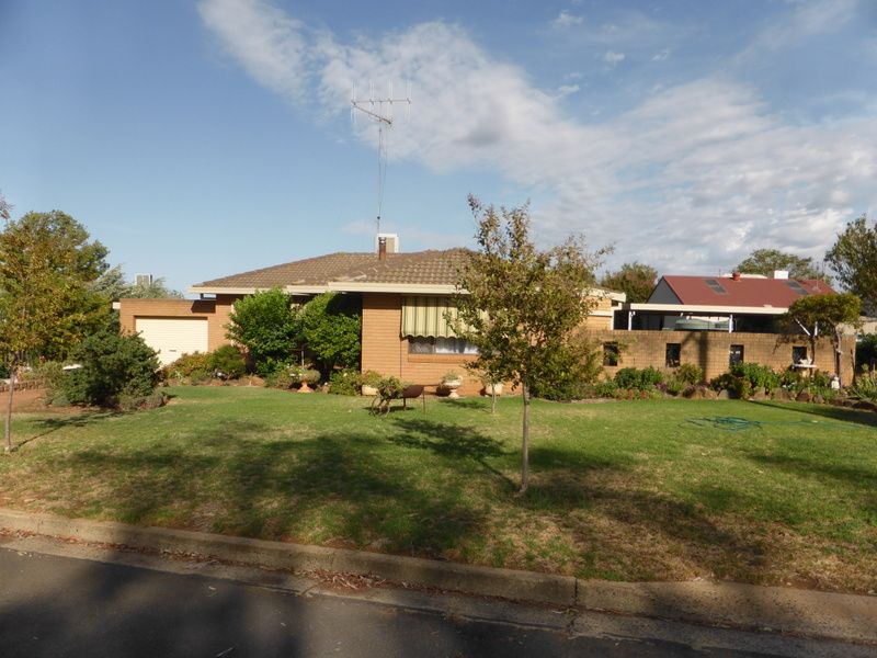 2 Alexandra Street, Parkes NSW 2870, Image 0