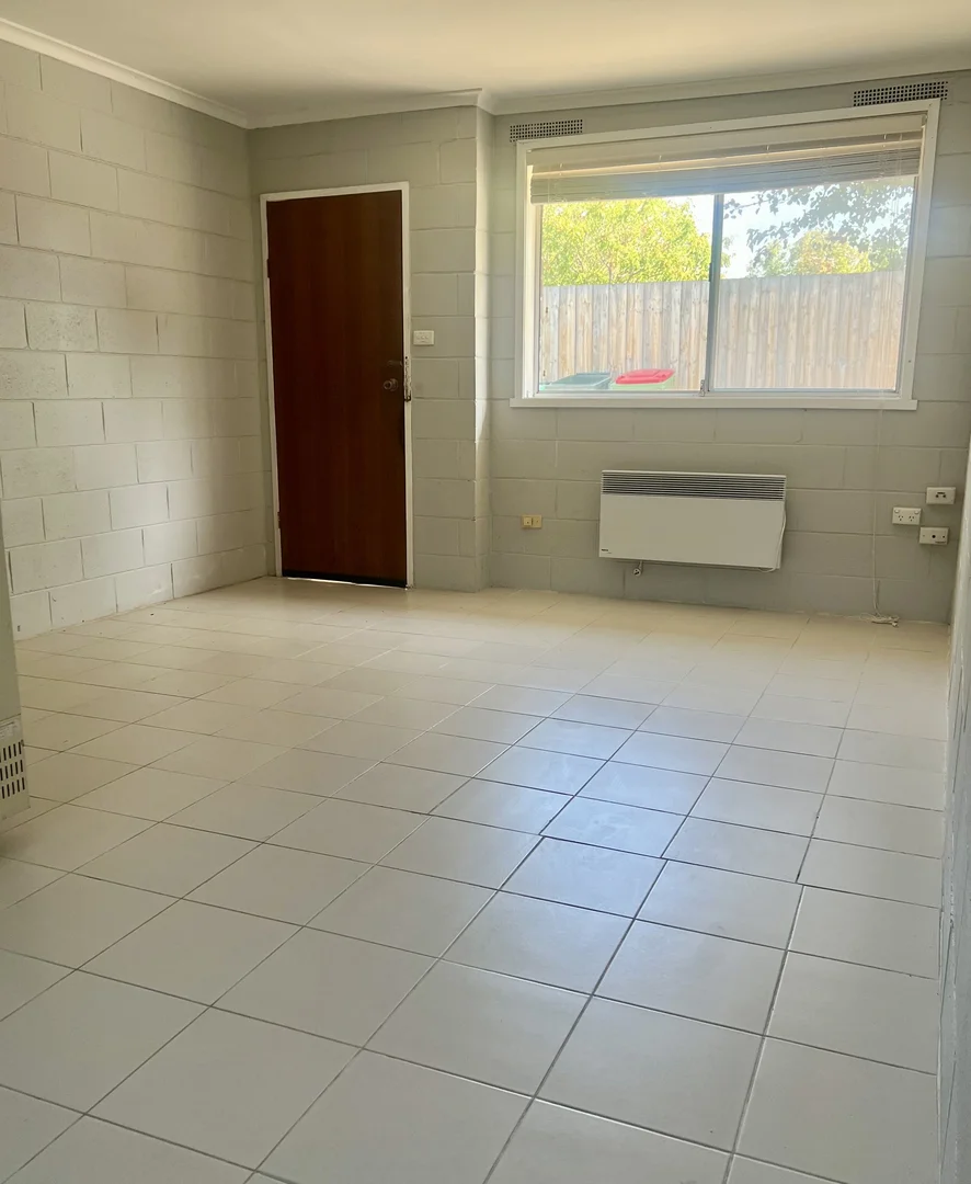 Additional image 5 of 14/9-13 Ligar Street, Sunbury VIC 3429